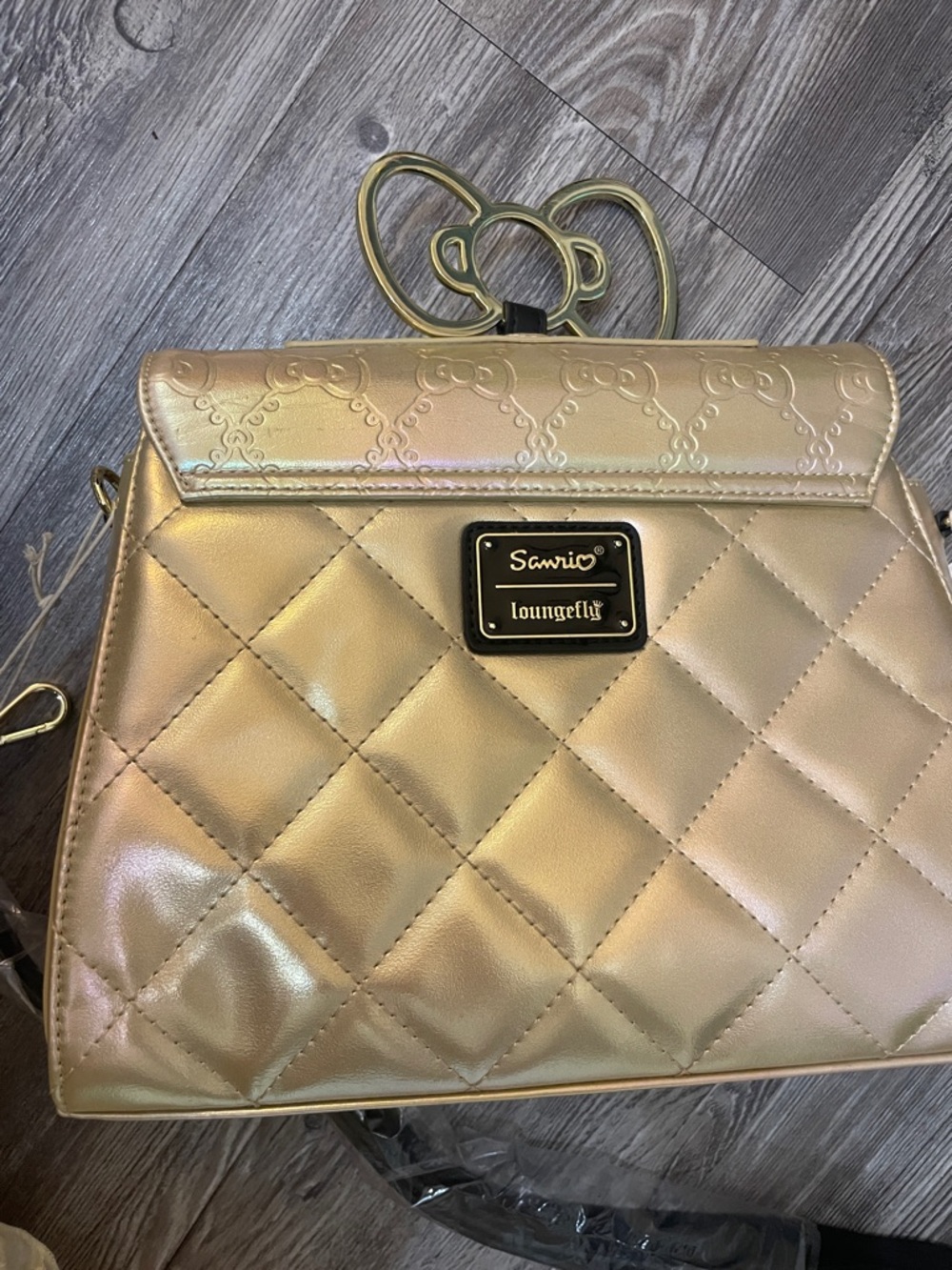 Loungefly Hello Kitty 50th Anniversary Iridescent Gold Quilted Satchel - Picture 4 of 6